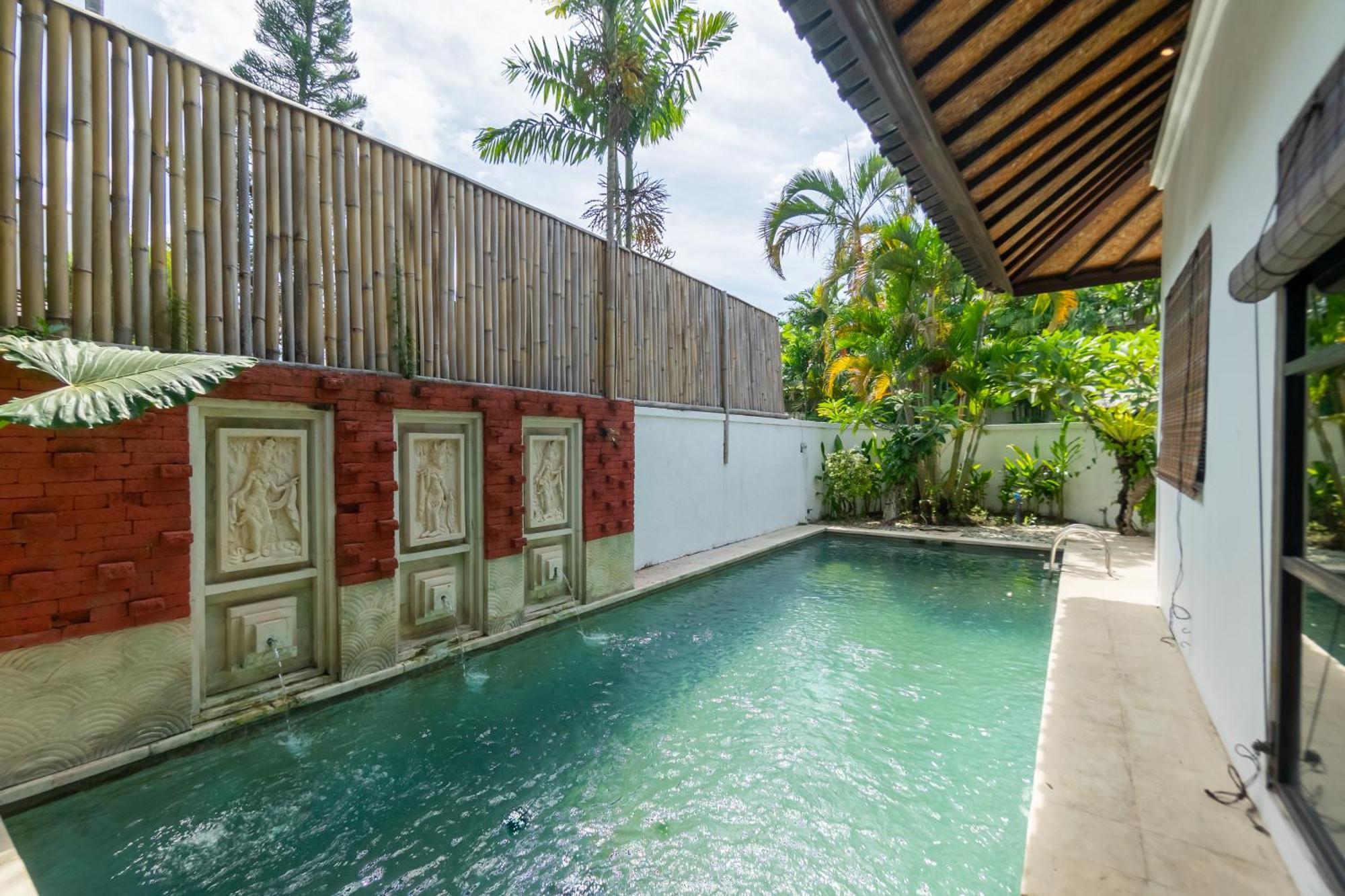 Four On Drupadi Villa Seminyak  Ngoại thất bức ảnh