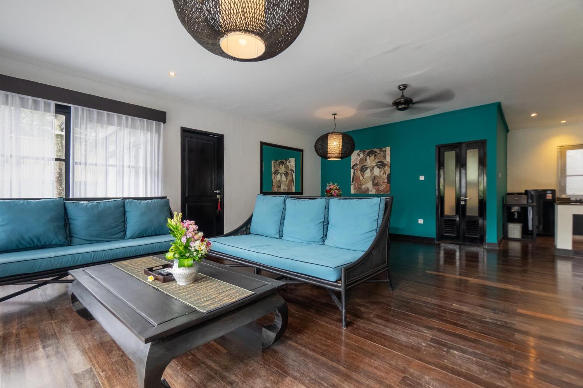 Four On Drupadi Villa Seminyak  Ngoại thất bức ảnh