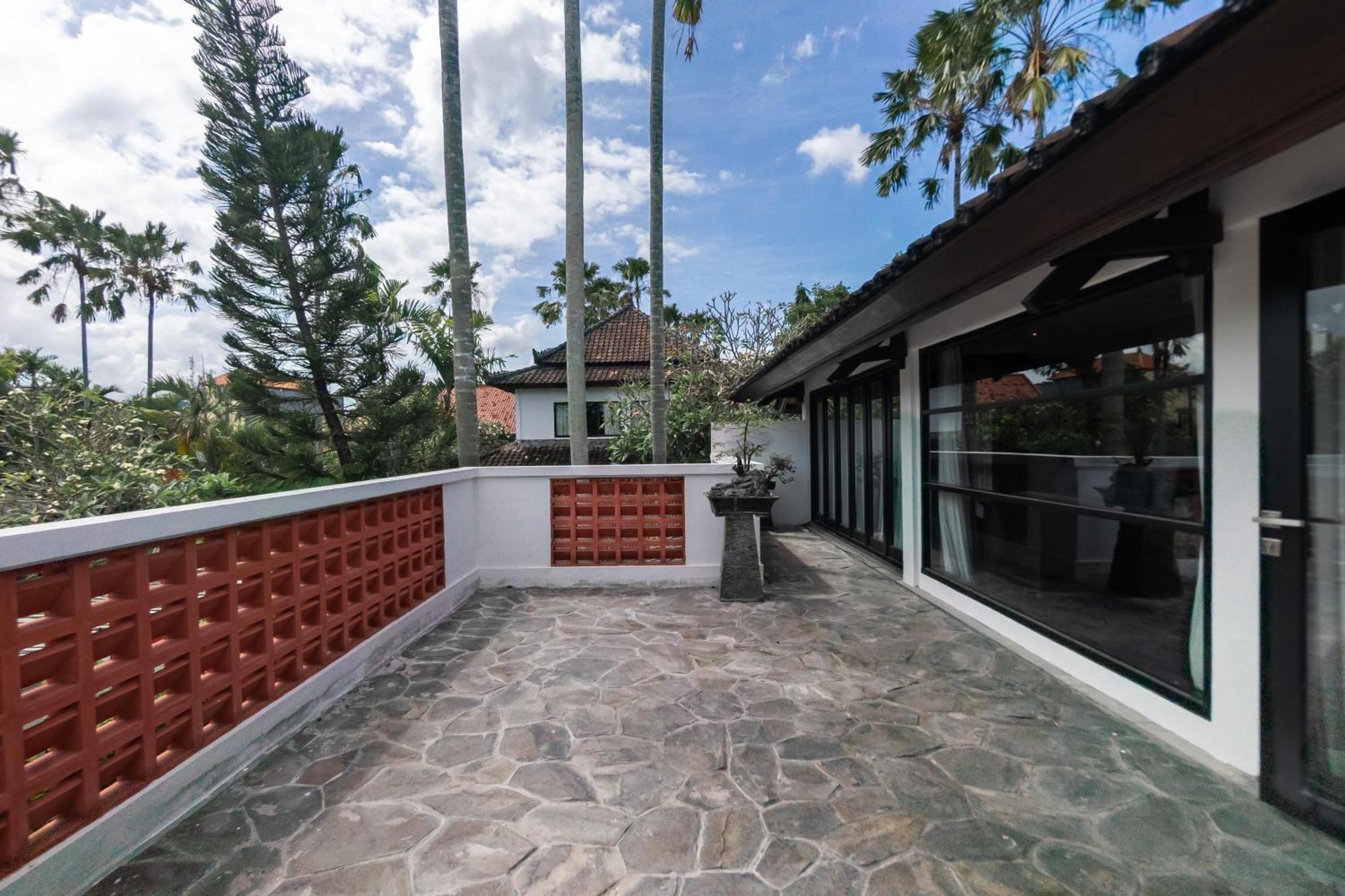 Four On Drupadi Villa Seminyak  Ngoại thất bức ảnh