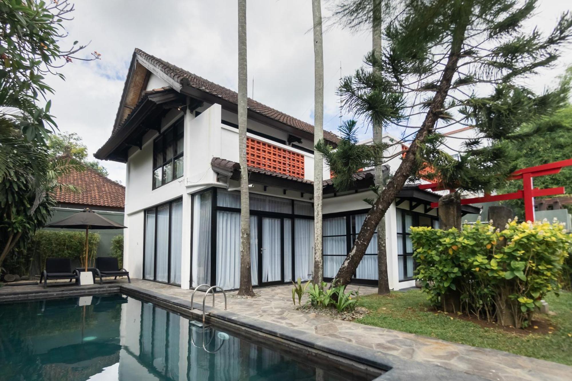 Four On Drupadi Villa Seminyak  Ngoại thất bức ảnh