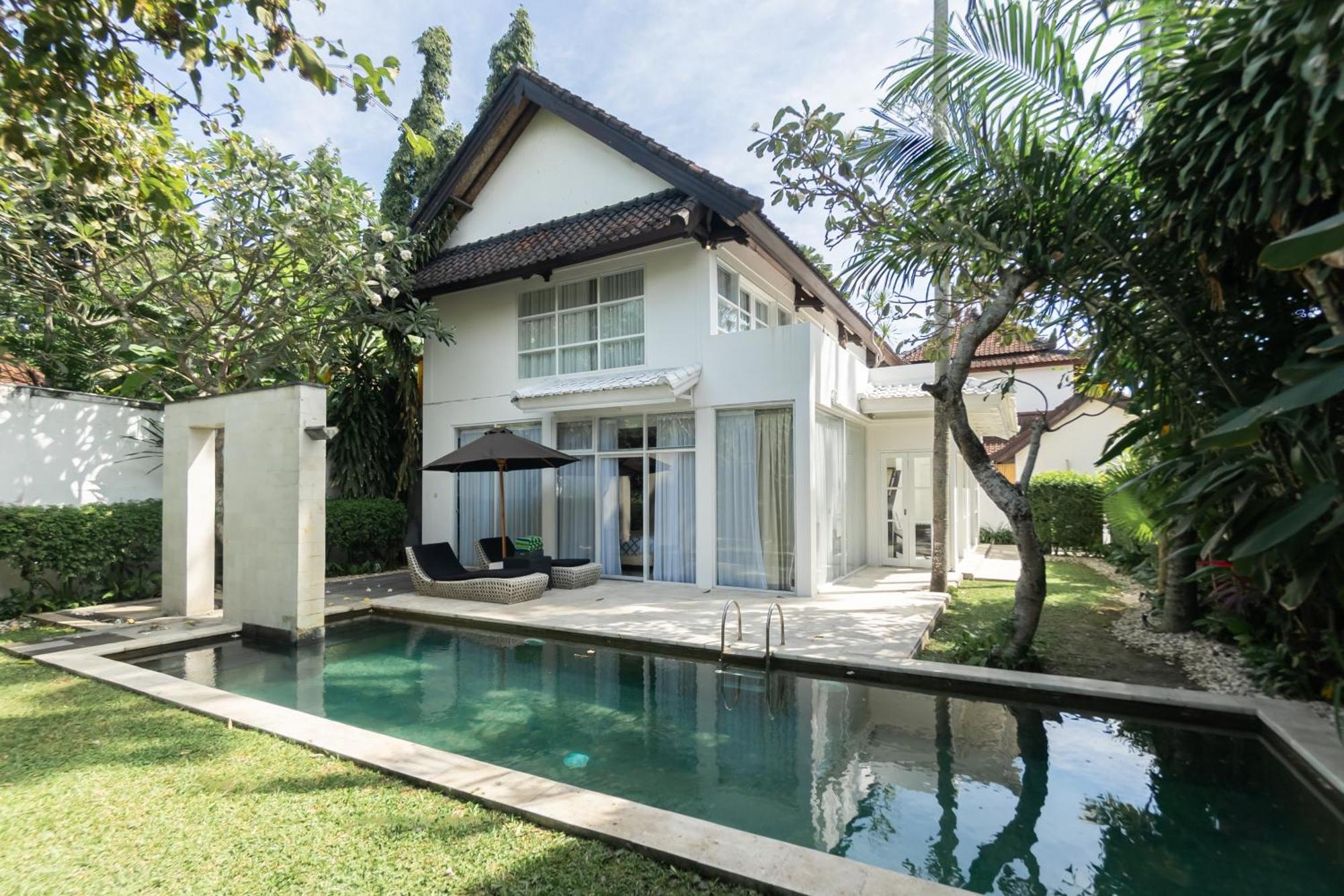 Four On Drupadi Villa Seminyak  Ngoại thất bức ảnh