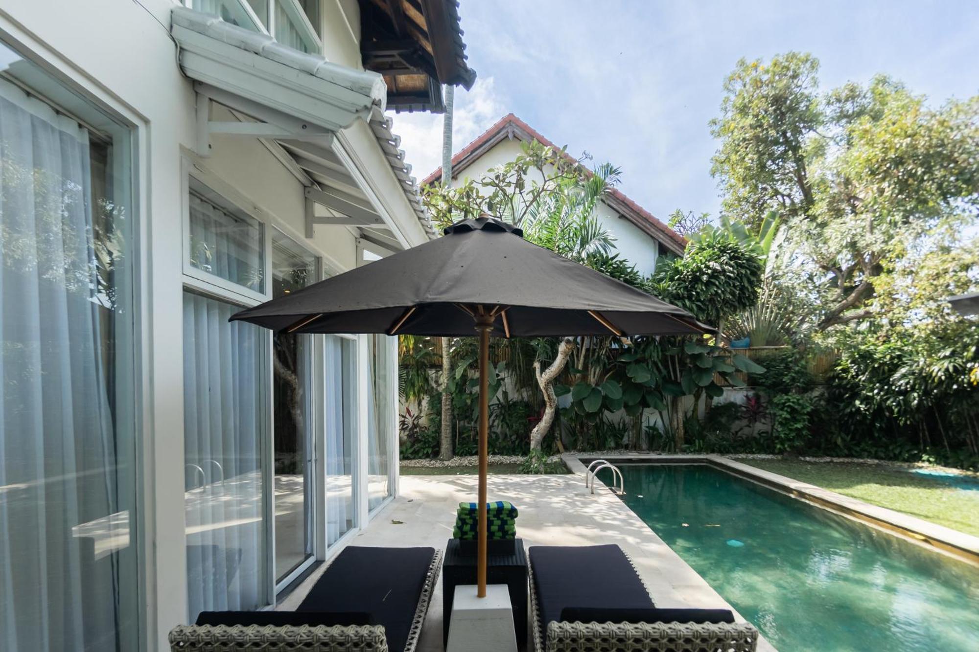 Four On Drupadi Villa Seminyak  Ngoại thất bức ảnh